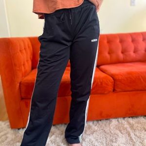 Adidas sweatpants women size medium l